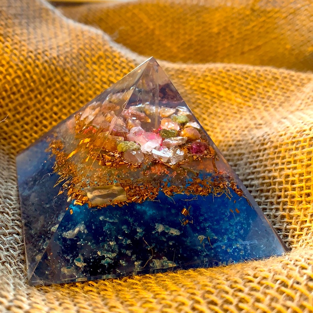 Orgonite Gemstone Healing Pyramid